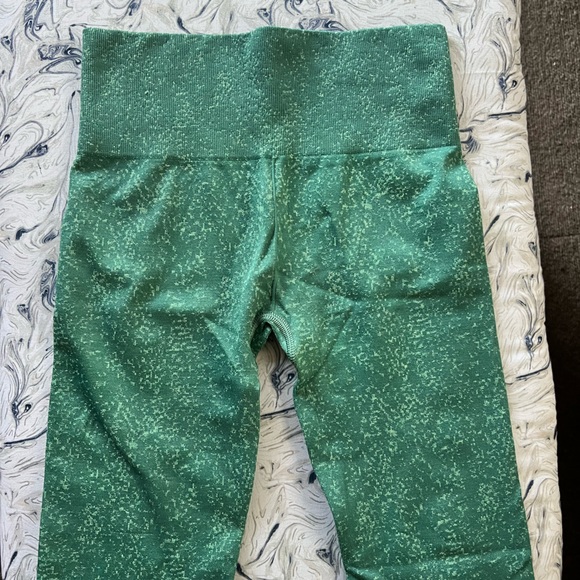 Gymshark green leggings - Picture 3 of 4